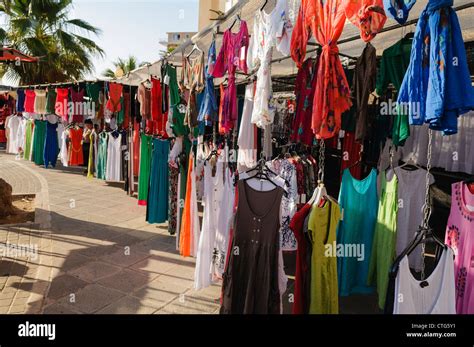 Mens Clothing Shop Hi Res Stock Photography And Images Alamy