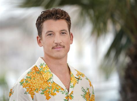 Miles Teller Spotted In Los Cabos With Wife Keleigh Sperry The Cabo Sun