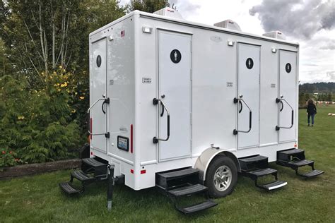 Mobile Luxury Trailer Bathroom Trailer Mobile Toilet Portable Restroom Trailer Buy Portable