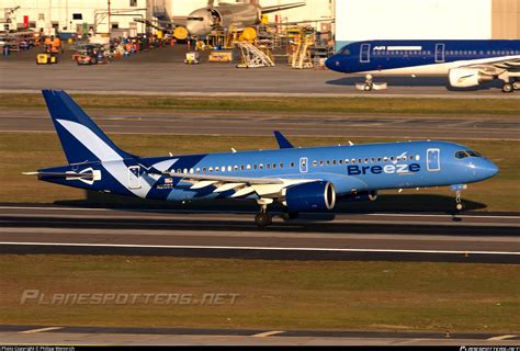 N215bz Breeze Airways Airbus A220 300 Bd 500 1A11 Photo By Philipp Wennrich Id 1412726