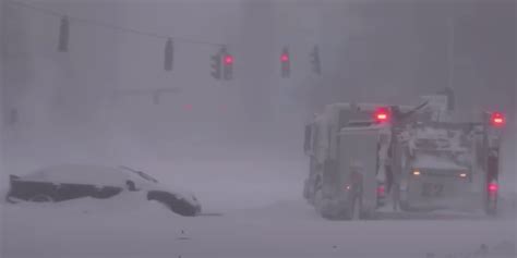 National Guard Bans Buffalo Residents From Streets Amid Blizzard