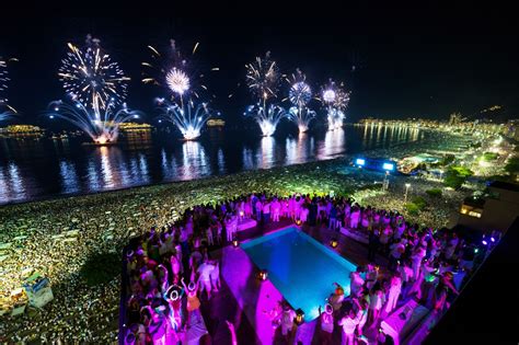 New Years In Rio De Janeiro Celebrating In The World S Biggest Party