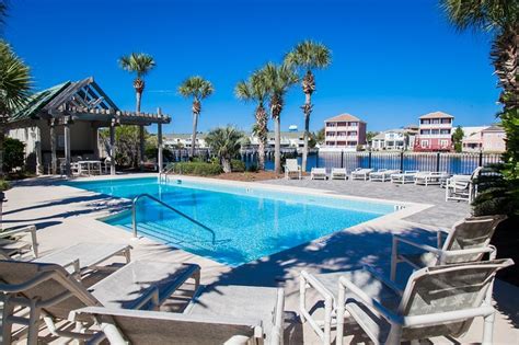 Newly Listed 5Br Beach House In The Heart Of Destin Walk To Beach