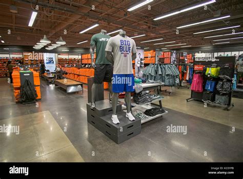 Nike Products Store Hi Res Stock Photography And Images Alamy