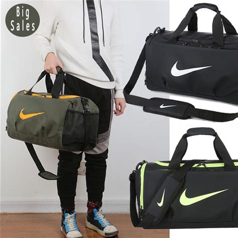 Nike Travel Bag Men S Fashion Bags Backpacks On Carousell