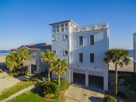 Ocean Paradise Beachfront House With Personal Elevator And Rooftop