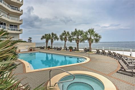 Ocean View Condo W Balcony Pool Steps To Beach Updated 2019 Tripadvisor Destin Vacation