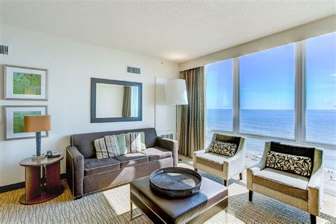 Oceanfront Hotels In Virginia Beach Rooms Suites