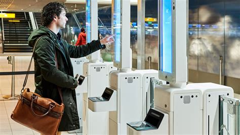 One Of Europe Amp 39 S Busiest Airports Tests Facial Recognition Boarding The Points Guy