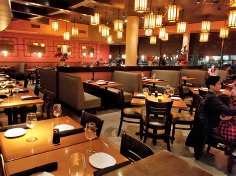 P F Chang S Natick Menu Prices Restaurant Reviews Order Online