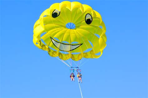 Parasailing In Destin Florida 6 Essential Tips For A Great Flight