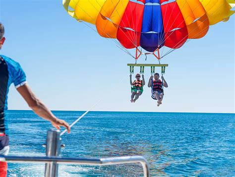 Parasailing Ride Service In Holmes Beach Fl Parasail Boat Anna Maria Island Parasail