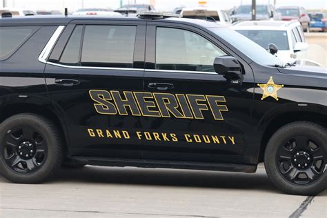 Pay Boost For Grand Forks County Sheriff Amp 39 S Deputies Closes Gap Between Greater Grand Forks