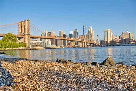 Pebble Beach Brooklyn Pebble Beach Brooklyn Bridge New York Skyline