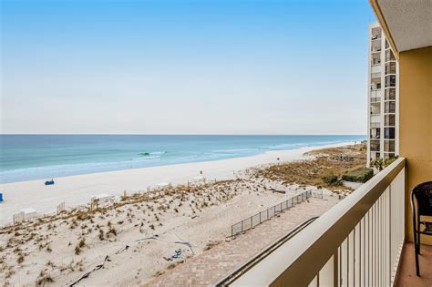 Pelican Beach Resort 405 1 Bd Vacation Rental In Destin Fl Vacasa