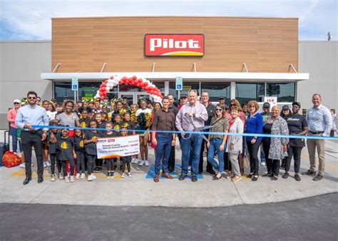 Pilot Travel Center Celebrates Remodel With Donation To Local School