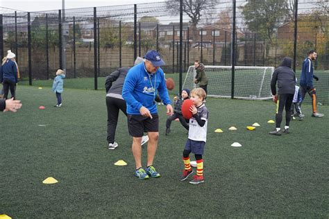 Play Their Way Responsibilities Of A Sports Coach Play Their Way