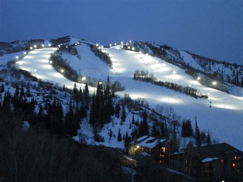 Play Under The Lights The 7 Best Night Ski Areas In The World