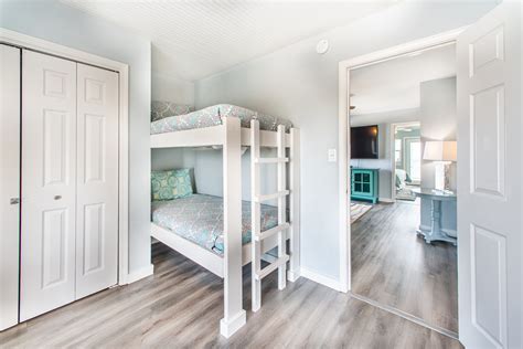 Pointe Of View In Destin W 5 Br Sleeps18