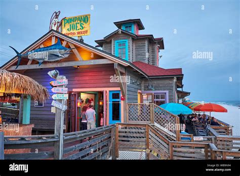 Pompano Joe Amp 39 S Beach Bar At Miramar Beach Destin Florida On The Gulf Of Mexico Usa In South