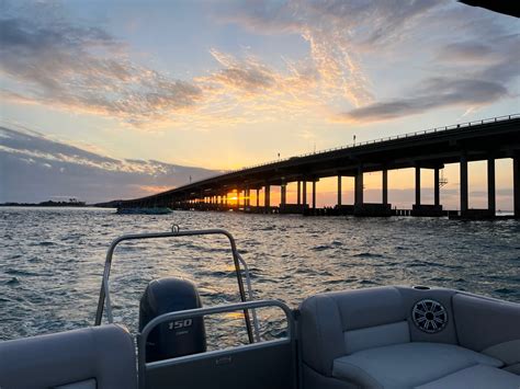 Pontoon Sunset Cruises In Destin Sail Away Destin