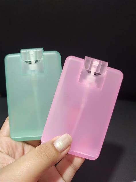 Portable Travel Fine Mist Spray Bottle Clear Card Type Press On Mini