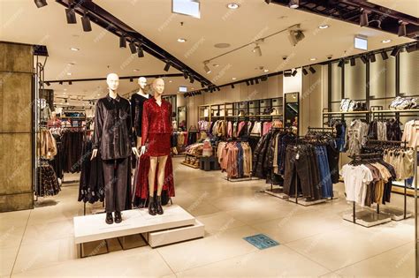 Premium Photo Luxury Shopping Mall Department Clothing Store Interior