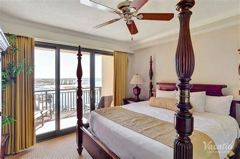 Presidential Suite 3 Bedrooms Ocean View Sea Facing Emerald Grande