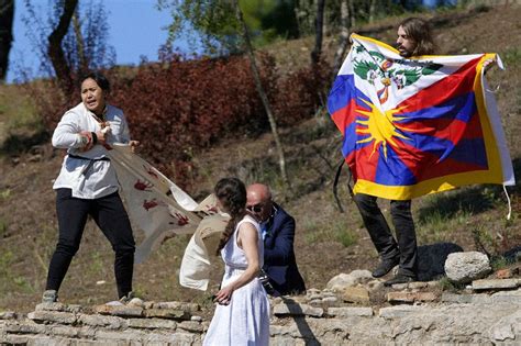 Protestors Attempt To Disrupt Olympic Flame Lighting The Mainichi