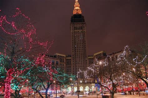 Public Square Downtown Cleveland Christmas Time Long Ago They Had An