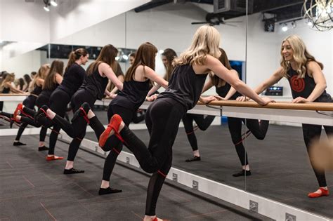 Pure Barre Tulsa Midtown Read Reviews And Book Classes On Classpass