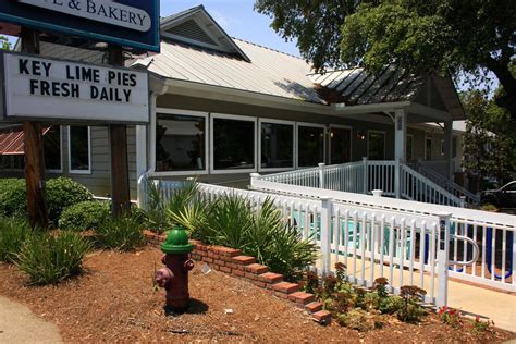 R Wright Photography The Donut Hole Destin Florida