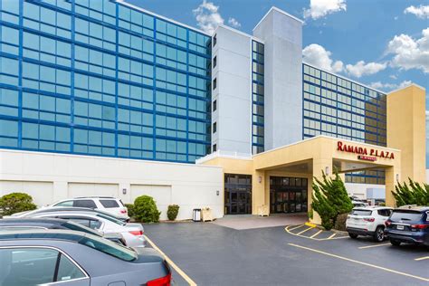 Ramada Plaza By Wyndham Virginia Beach Virginia Beach Va Hotels