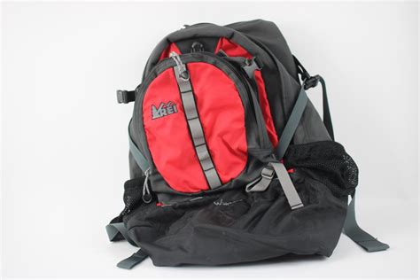 Rei Travel Backpack Property Room