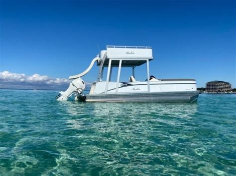 Rent Avalon Double Decker Motorboat 2018 In Destin Click Amp Boat