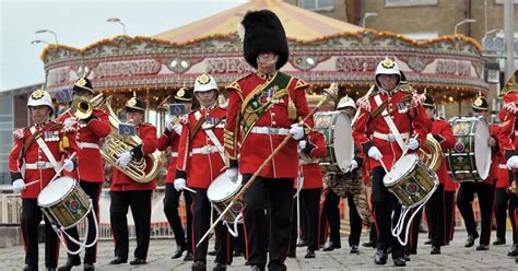 Royal Gun Salute In Cardiff Marks Queen Amp 39 S Official Birthday Wales Online