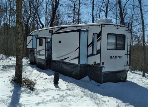 Rv Tips 5 Ways To Keep Warm In Cold Weather Castle Country Rv Blog