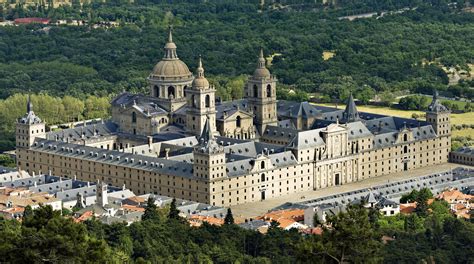 San Lorenzo De El Escorial Viajar Por Espa A Lugares Para Visitar Comunidad De Madrid