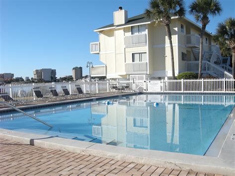 Sandpiper Cove Studio Condo 8111 Destin Florida 3254