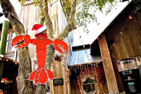 Seafood Santa At The Village Of Baytowne Wharf Merry Little Christmas