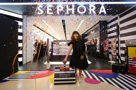 Sephora Celebrates Its 10Th Store At Central Lardprao Rocking The Beauty Industry By Presenting