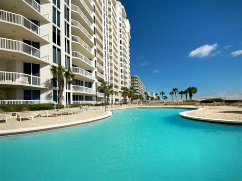 Silver Beach Towers In Destin Florida Condo Destin Rentals Destin Vacation Locations