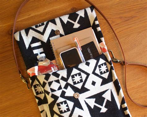 Simple Crossbody Diy Purse Allfreesewing Com