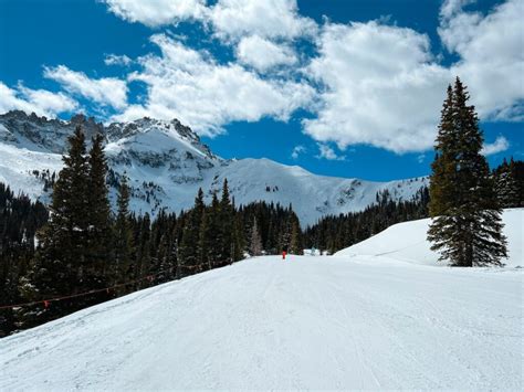 5 Best Ski Spots