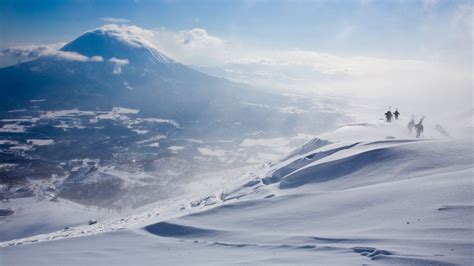 Skiing In Japan Where To Ski Eat And Stay In Niseko Hokkaido Cond Nast Traveler