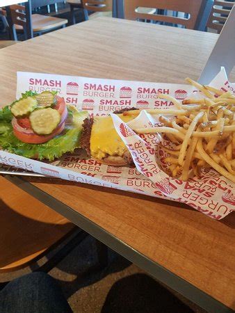 Smashburger Manchester Men Precios Y Restaurante Opiniones