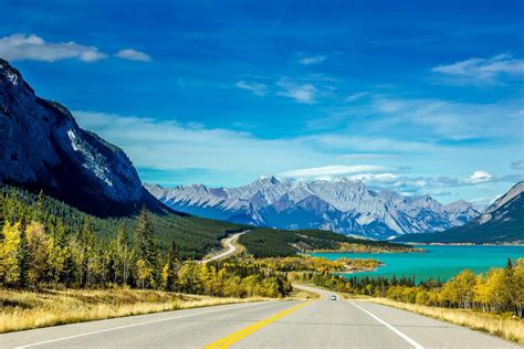 Southern Alberta Road Trip Top Stops And Roadside Attractions