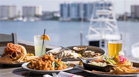 Staff Picks Best Destin Seafood Restaurants Ocean Reef Resorts Destin Destin Florida