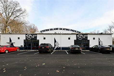 Staten Island Skating Pavilion Completes A Major Renovation Here S A