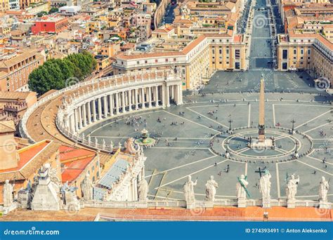 Statues Of Christ And The Apostles By The Entrance Of St Peter Amp 39 S Basilica In The Vatican